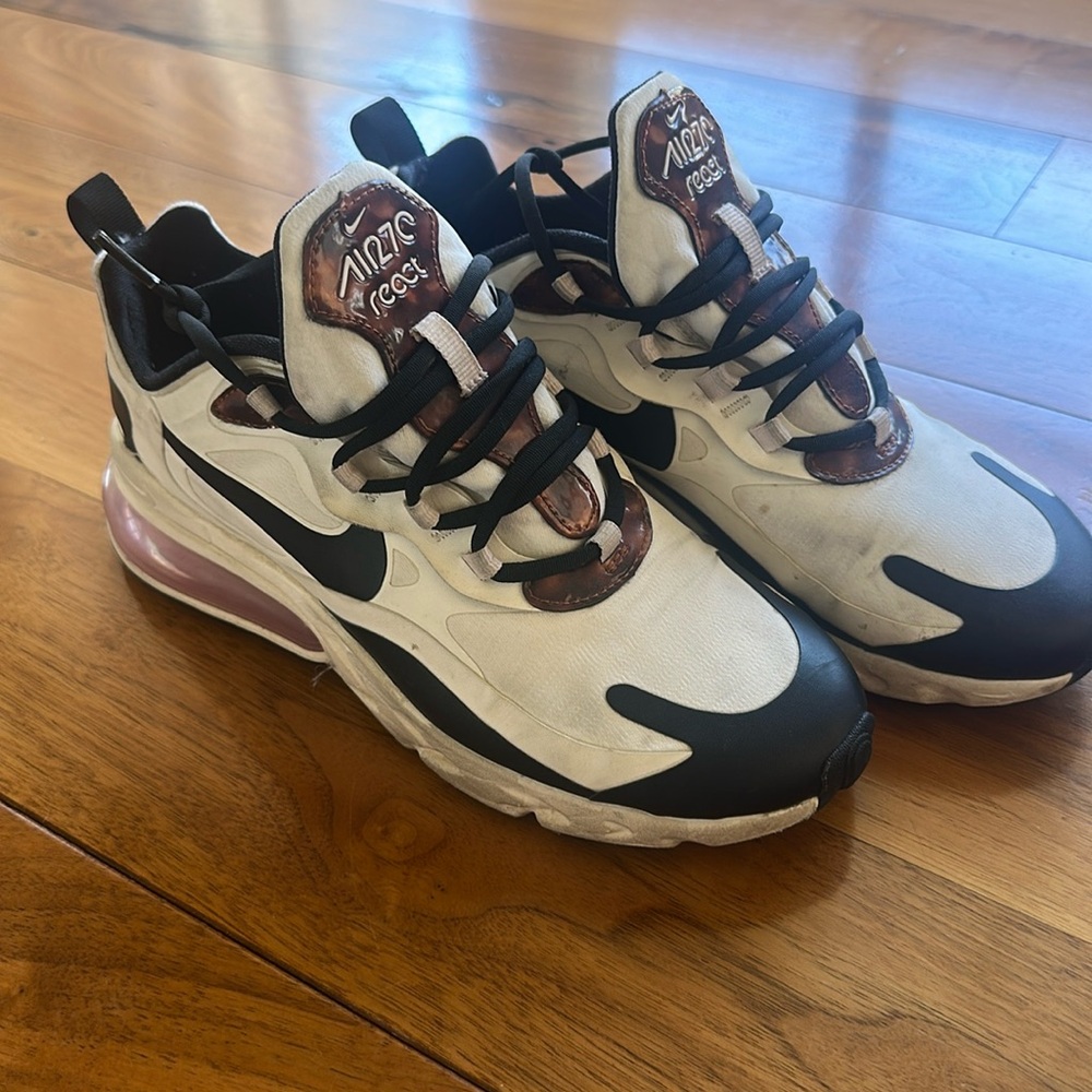Nike Air Max 270 React sneakers